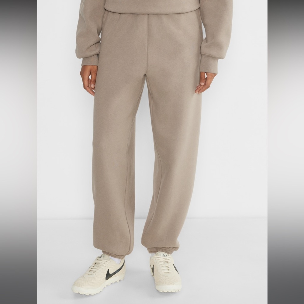 TNA Cozy Sweatfleece Mega Sweatpant in Rich Mocha Brown